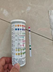 鱼缸pH低？用珊瑚沙调节，多注意喂食和换水（鱼缸ph值低怎么办）