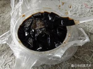 龟苓膏大便变黑？饮食药物或胃出血（吃了龟苓膏大便黑色）