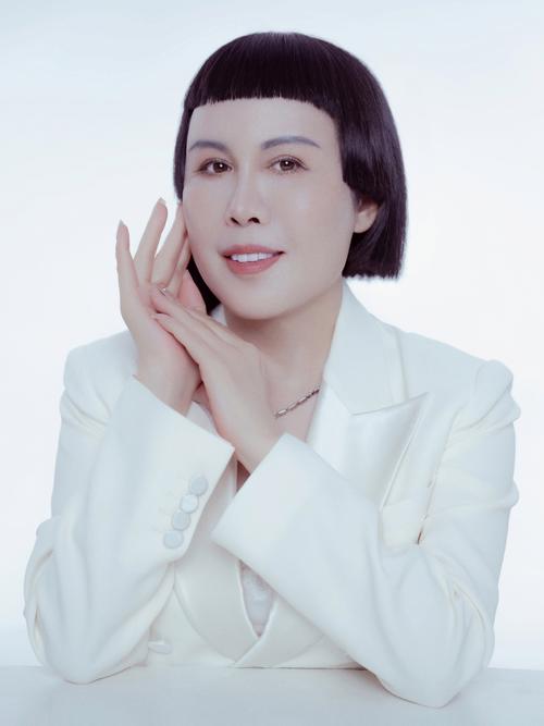 从连云港到上海,从护肤到美妆,她的创业故事鼓舞人心(猫七七个人简介) 从连云港到上海,从护肤到美妆,她的创业故事鼓舞人心(猫七七个人简介)